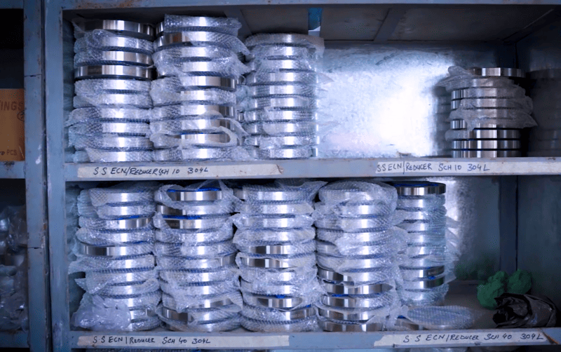 Stainless steel flanges